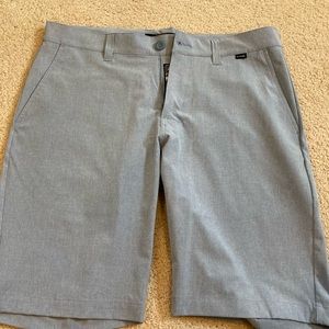 Travis Matthew shorts